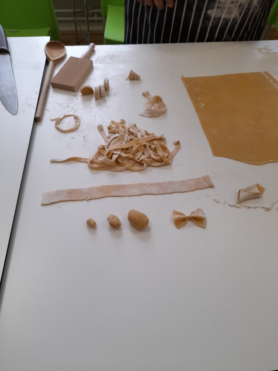 alexcollege's tweet photo. We had a fantastic midterm break last week in Res cooking up a storm! Between pasta making classes, bread making classes, and some festive Halloween cupcake decorating it was a busy week that was full of treats #BoardingAtAlex https://t.co/kCdBztiBc2