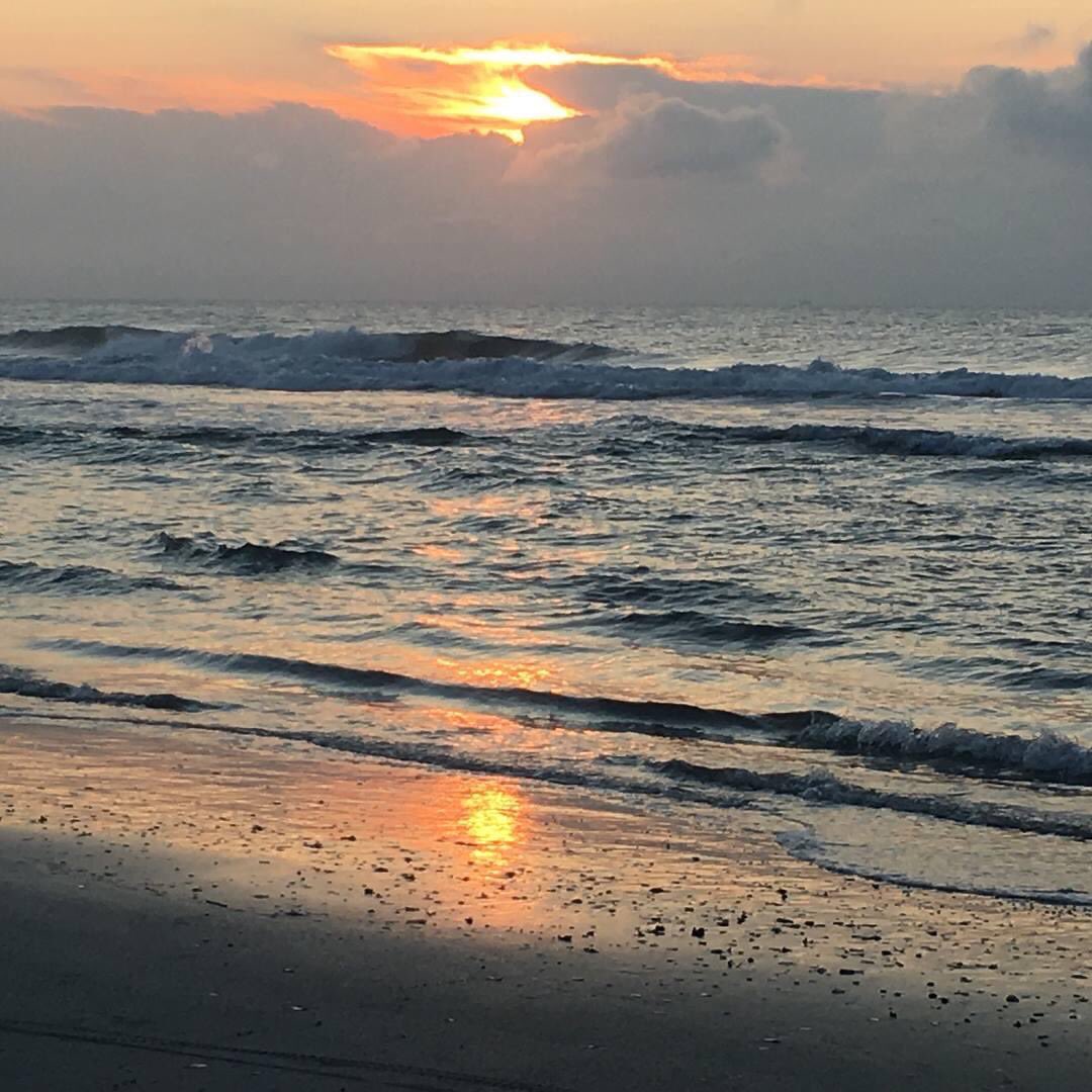 We are lucky to live in a beautiful area where we can easily find peace and tranquility