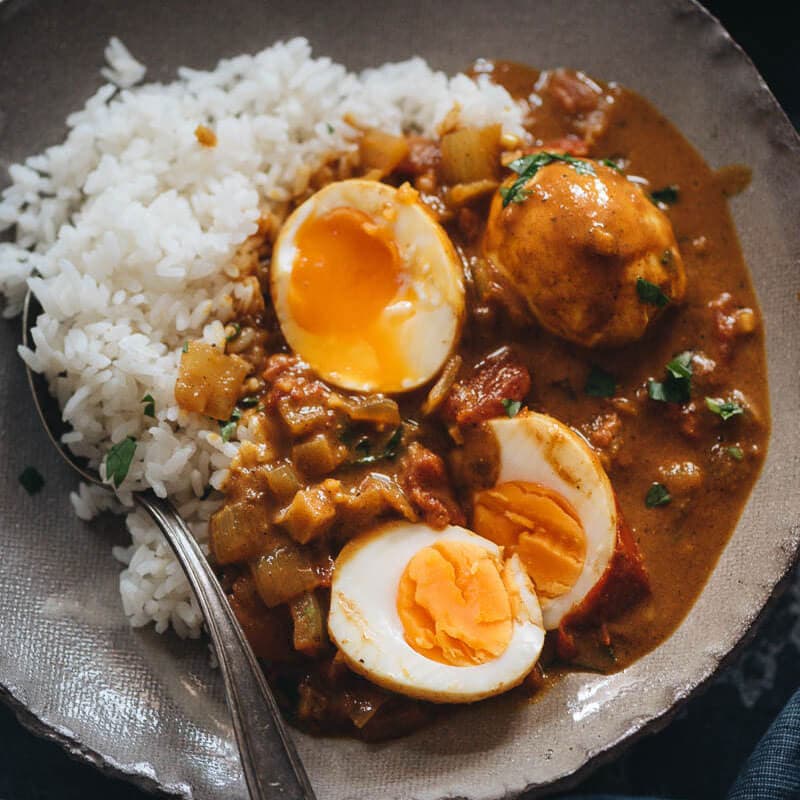 Winter comfort food- Masala Egg curry and rice...
.
.
Pic: OmnivorousCookbook
#eggcurry #eggcurryrice #lunchdiaries #dinnerdiaries #ricecurry #curryrice #indianmeal #indianlunch #delhifood #delhidiaries #delhifoodblog #delhifoodblogger