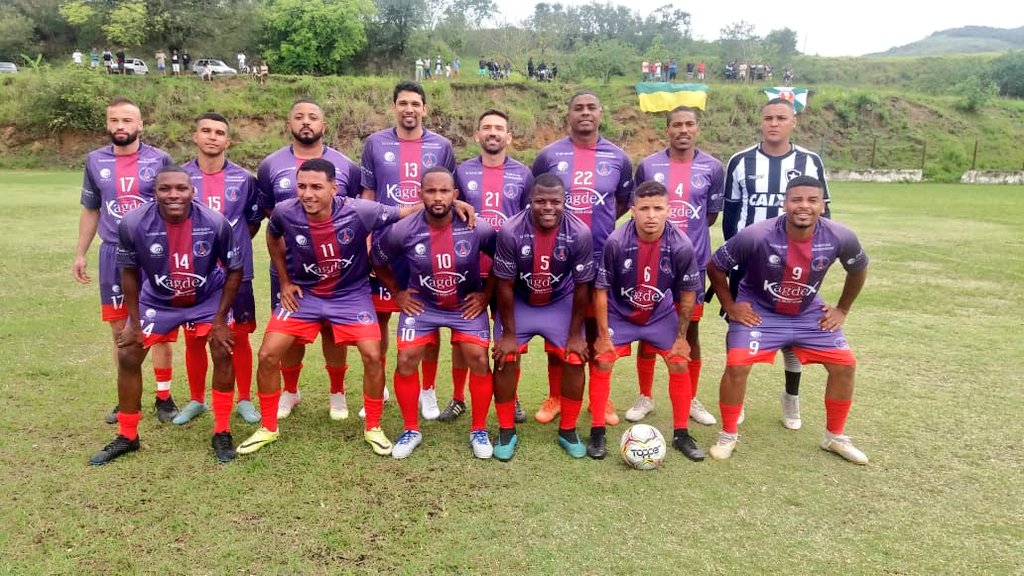 WCosta43254217's tweet photo. Estrรฉia com Vitรณria ! #VPFC #CampeonatoMunicipal https://t.co/oEFfOuGtE0