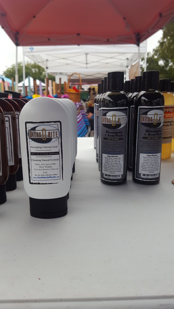 KittyCAbyss's tweet photo. #naturalliquidsoap #naturalshampoo #mudscrubs #stayclean #sheabutterbars #bodyoils #essentialoils #MADEinUSA #factorydirect Check out the full selection at https://t.co/2qTUuyByKn https://t.co/UZ63I8Hrk6
