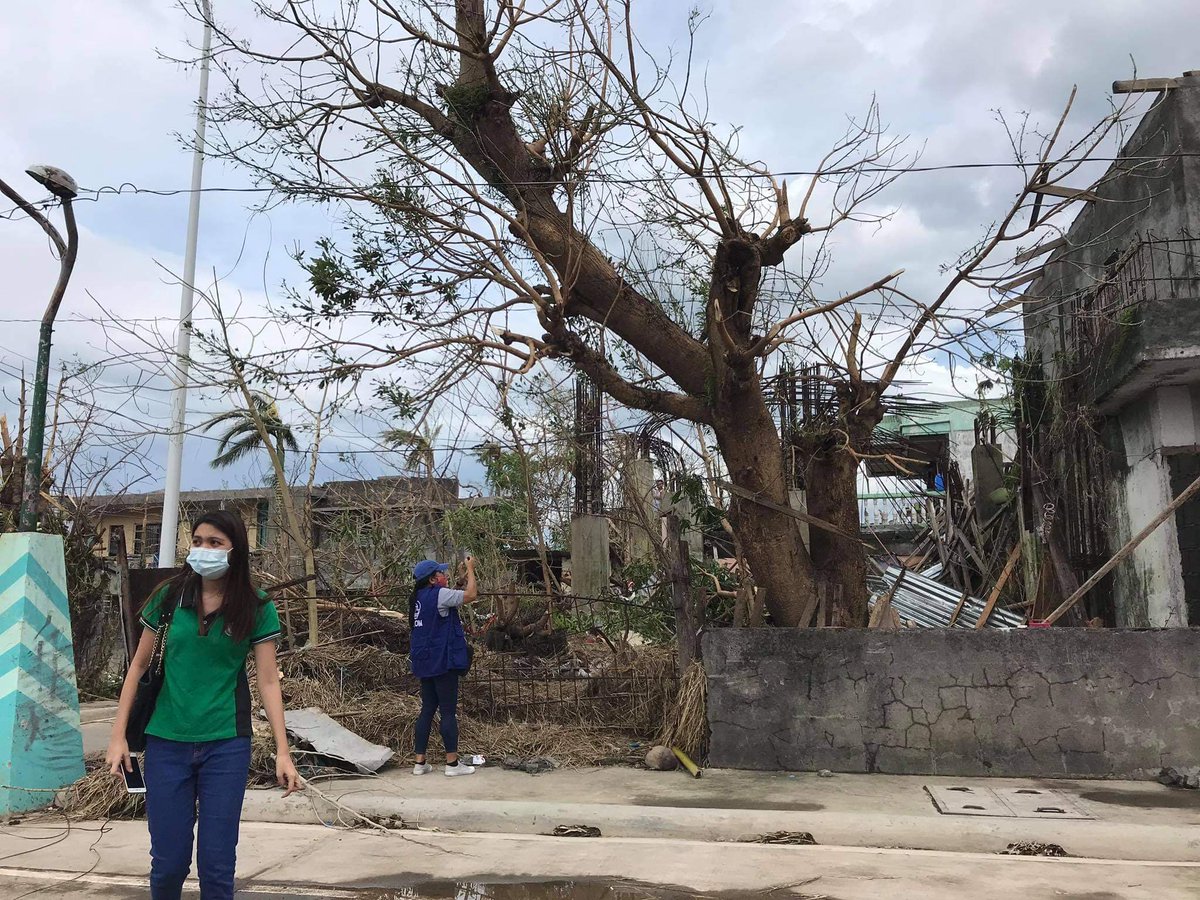 Typhoon  #Rolly/ #Goni is the strongest tropical cyclone  recorded this year. Read about  @WFP's work in the  #Philippines :  https://bit.ly/3oMBwuF  #RollyPH