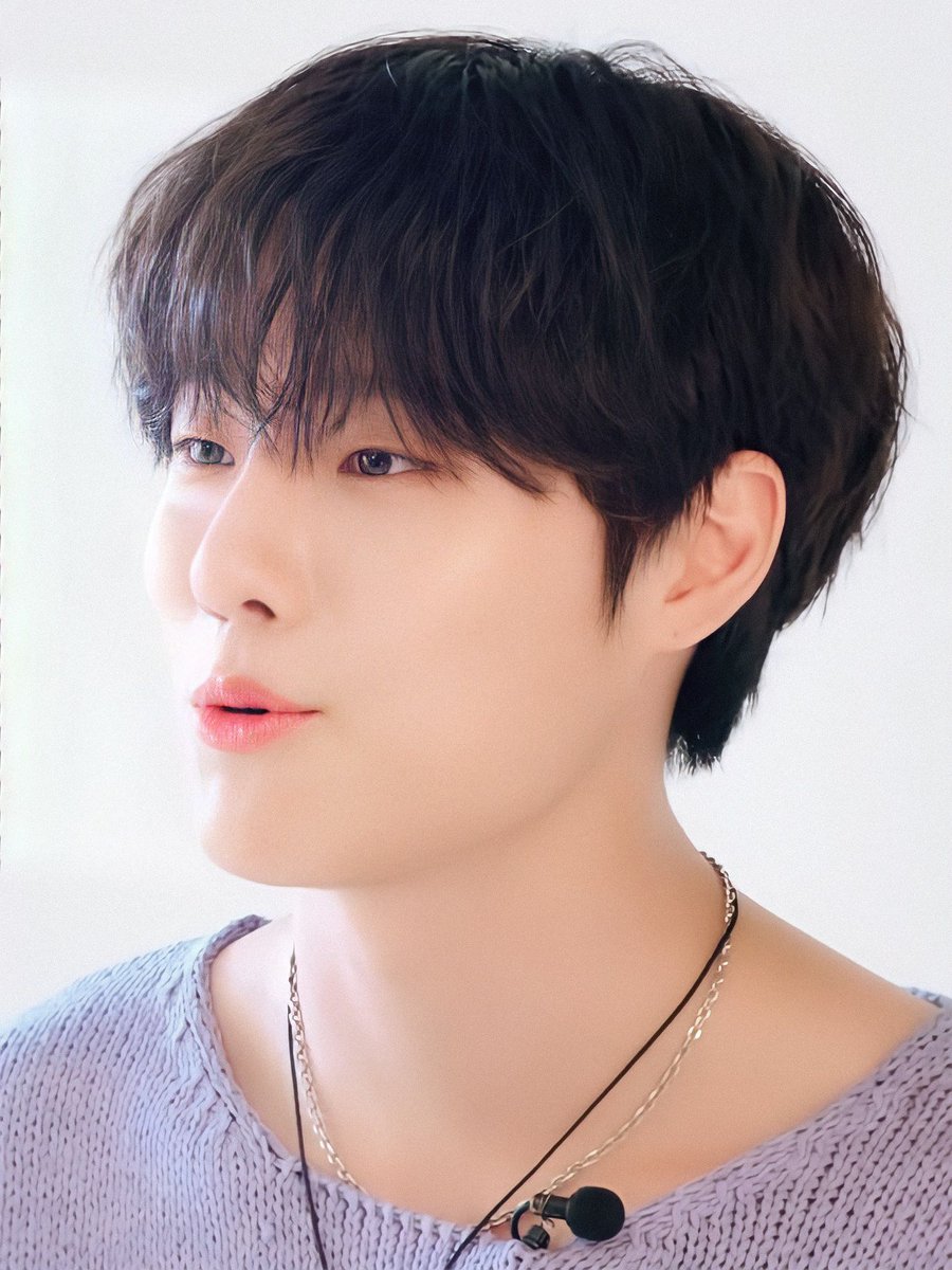 hourlyseungyoun's tweet photo. https://t.co/wylnqUPUEE