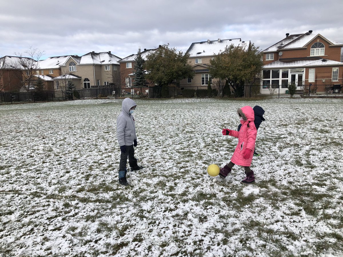 CorcoranMarlee's tweet photo. First day with snow for our #outdoorphysed! Working on the #sendingskill of kicking - to partners, and through partners legs to score points! @johnmccraeps https://t.co/RDItrRdUVk