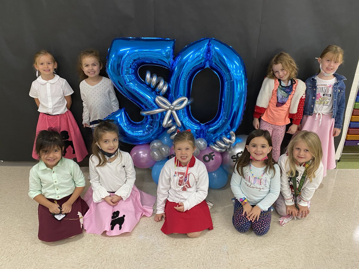 MrsRowe18's tweet photo. It’s our 50th day at RHE! @frankhousera1 https://t.co/vmMPGV134b