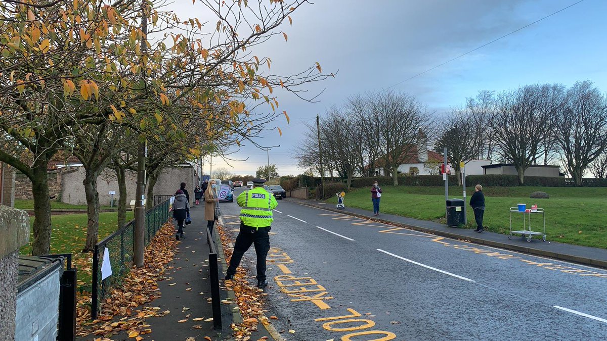 PSOSEastLothian's tweet photo. Community officer, PC Matthews was out in Elphinstone today working with the Primary School and parents to promote road safety. 

Please adhere to the 20mph limit in the Town to keep our children safe.

More checks will be done in the coming weeks. https://t.co/s7hfWlkMoS