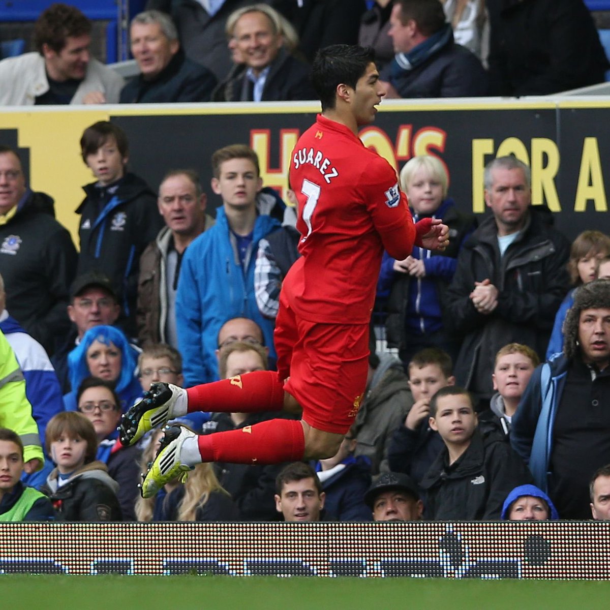 We’ve been here before. David Moyes accused Luis Suarez of being a diver. (Suarez’s response when scoring against his Everton team by throwing himself to the ground in front of Moyes was poetic)