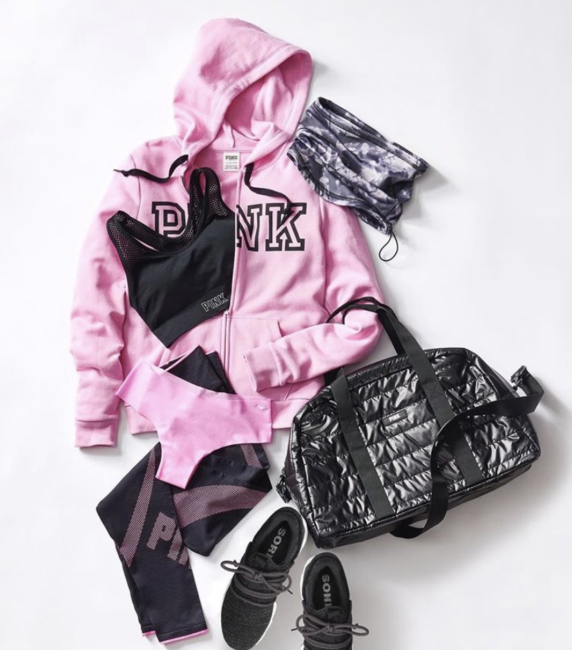 PittsburghPINK's tweet photo. Is it too early to start our holiday wish list?!? @VSPINK https://t.co/IypjulKUg7