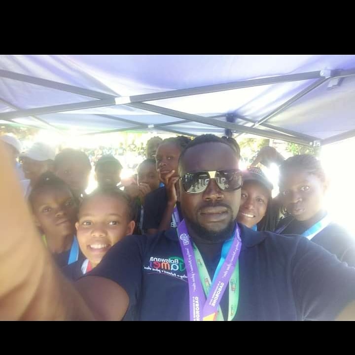 Gr8tBallers's tweet photo. Join us to wish Coach T, Tirelo Serumola, a Happiest birthday. Thank you for your hardwork and dedication that you displayed to ensure that North-East Basketball stays alive. Much and respect to you Coach🏀💪.
#BallWithAPurpose https://t.co/gQlgB0Rpaq