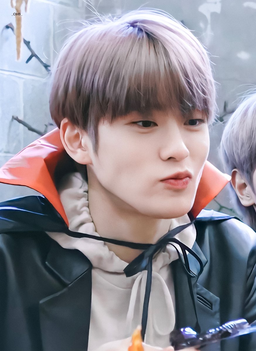 Yummy!🍬🍭
#JAEHYUN #재현 
#NCT재현 #NCT127 #NCT