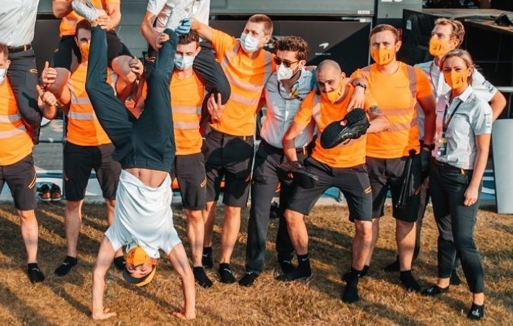 Jon keeping an eye on Lando at the 70th anniversary GP: