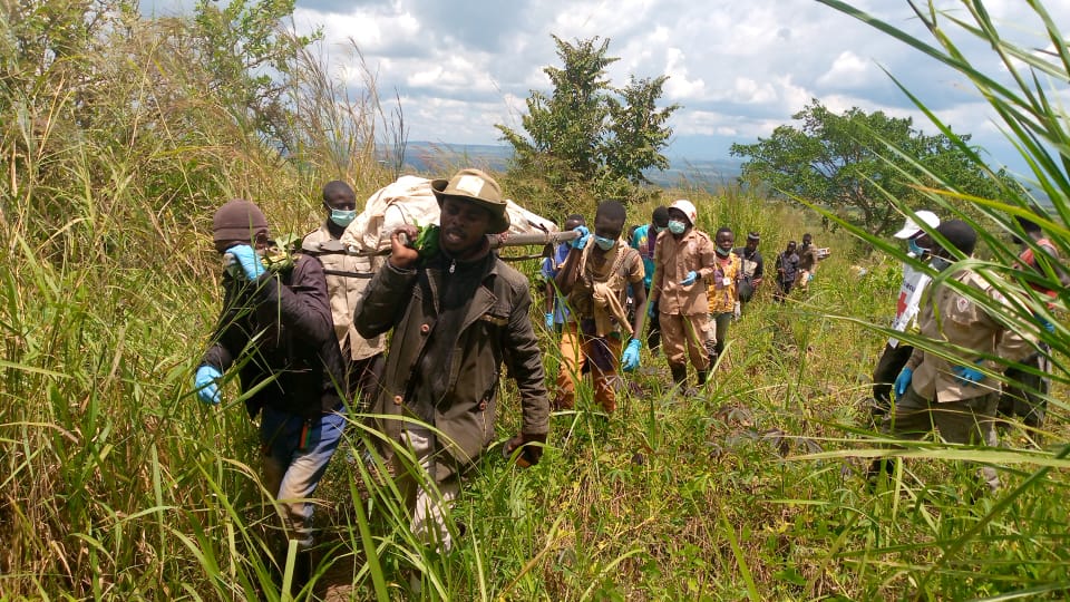 MaishaRdc's tweet photo. #BENI_NK_RDC: Les 20 civiles qui étaient pris en otages par les ADF à #Mabuo/Batangi-Mbau àtous auraient déjà été exécutés sauf deux femmes enceintes à qui les adf promettent la mort après. Témoigne un garçon de mabasele qui s'y est sauvé. @KivuSecurity @MuliwavyoJaribu https://t.co/nqkswVInFw