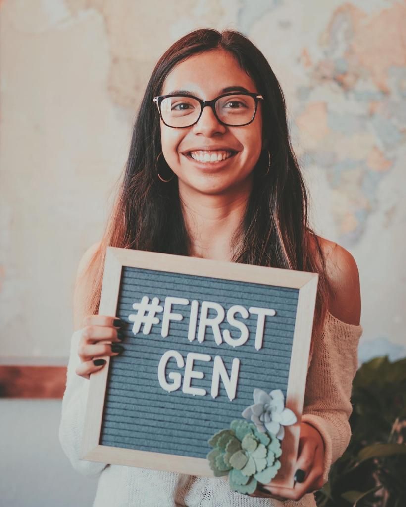 NAU's tweet image. #FirstGenCelebrationWeek
#DYK Nearly 47% of NAU students identify as first-generation
Our students are forging new paths for themselves &amp;amp; their families
This week, we celebrate and share their #NAUFirstGen stories.
bit.ly/31IvKAg.