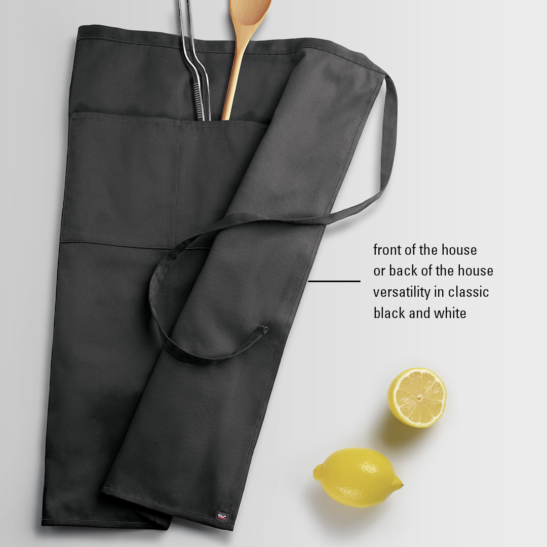 ChefUniformsCU's tweet image. Whether front of the house or back of the house, we've got versatility in our classic aprons  👊

#chefaprons #cheflife #kitchenaprons