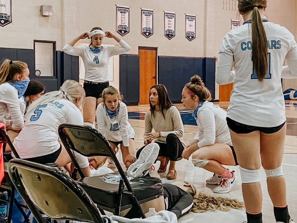 amberr_bray's tweet photo. GAME DAY  vs. Vanguard 🏐 
big game for our lady cougars as this will determine a tie breaker match for playoffs. This is also JVs last game 😭 💙 https://t.co/NWZJEKY3Id