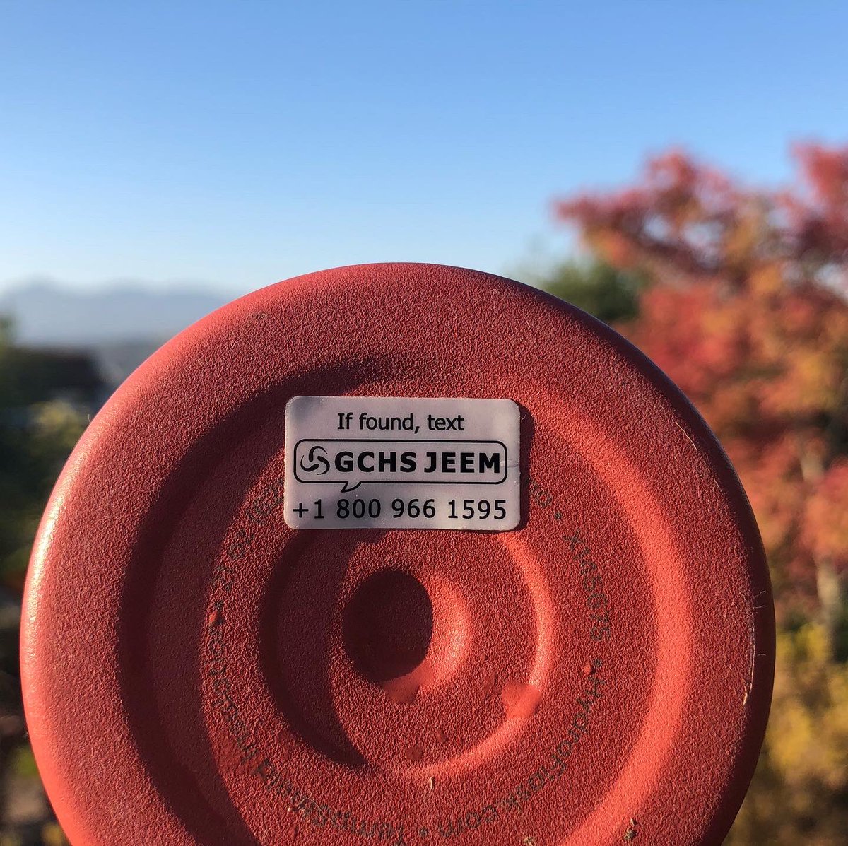 LolaTagFound's tweet photo. 🍁Enjoy the dose of fresh air in 🍂 Get 3 sheets of labes for $10 ✨ + FREE SHIPPING 📨 Click here > https://t.co/dvN2VoIHku to get the labels and place on your 🔑 👝🔦 #lolatags https://t.co/7Epnu4NKXE