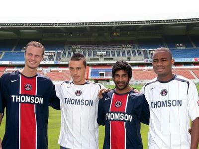 En plus des 2 uruguayens, le mercato du PSG 2005-2006 est plutôt prometteur sur toutes les lignes. On a hâte de voir ça !