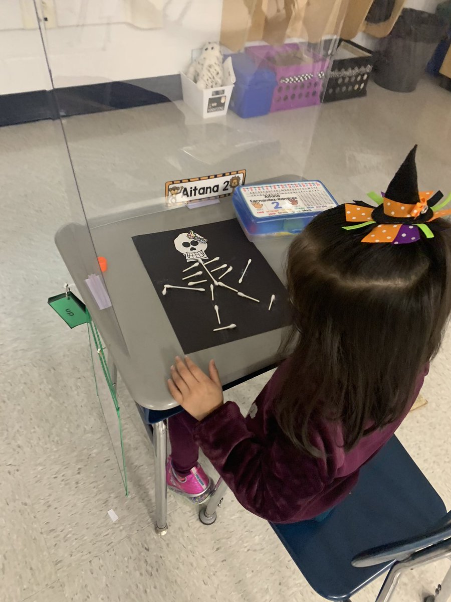 Miss Valianti tweet media