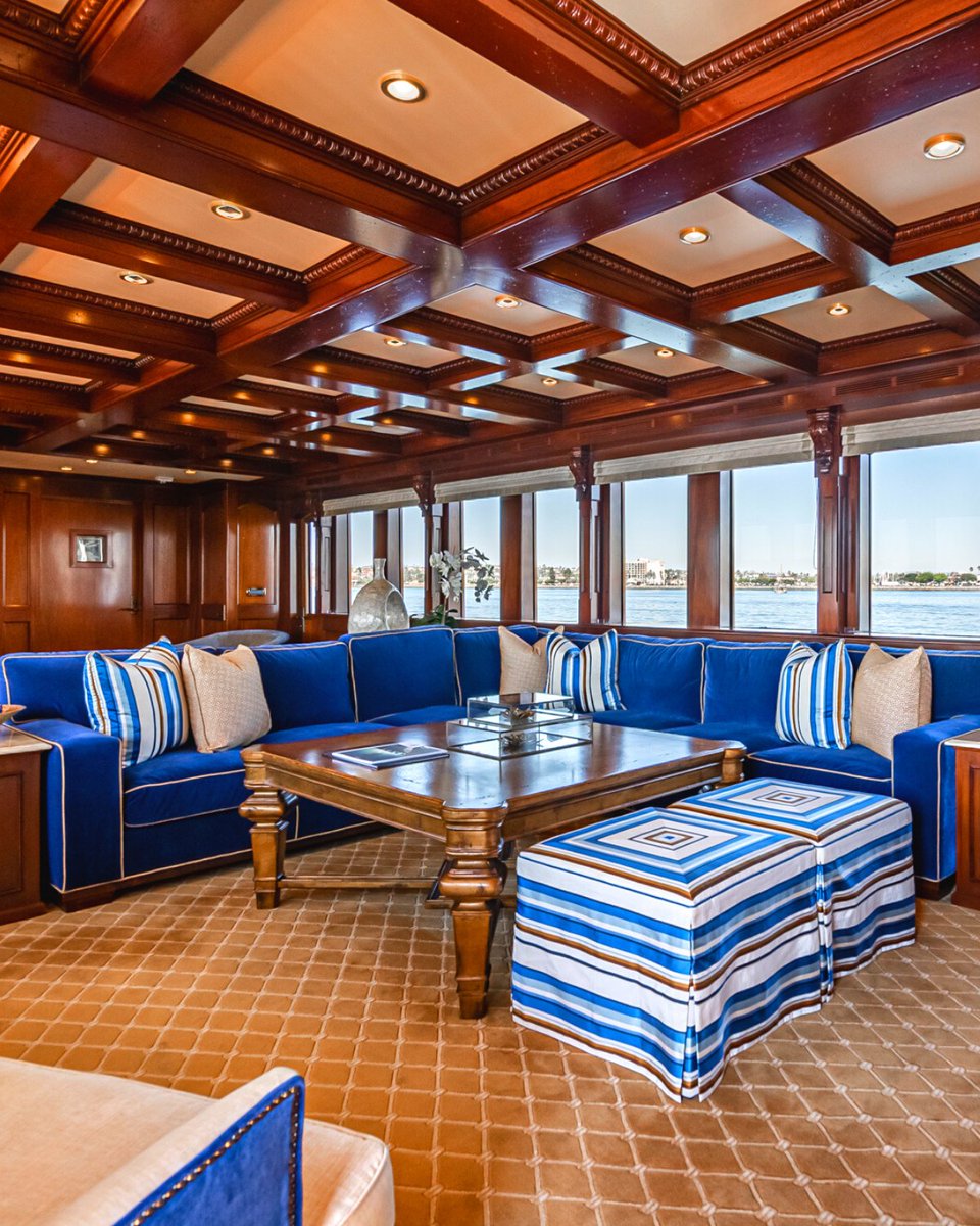 FraserYachts's tweet photo. NEW FOR SALE! A yacht like none other - 42M/137' LADY BAHI is a modern built, classic-styled fantail motor yacht. 

Capable of accommodating large parties and has many various fabulous areas for entertaining.
 
👉 FOR SALE. Click link for info.

https://t.co/uZiUA5idgQ https://t.co/Sa4HNhaOg9