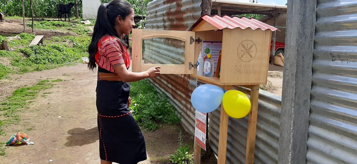 MalalaFund's tweet photo. During this pandemic, we could all use a little escape. 

That's why these girls in Guatemala installed lending libraries in their communities — to help kids explore new worlds, develop their imagination and learn through books 📚✨ 

More: https://t.co/GURUJoeI6I @maia_impact https://t.co/O1nsqCp4BG
