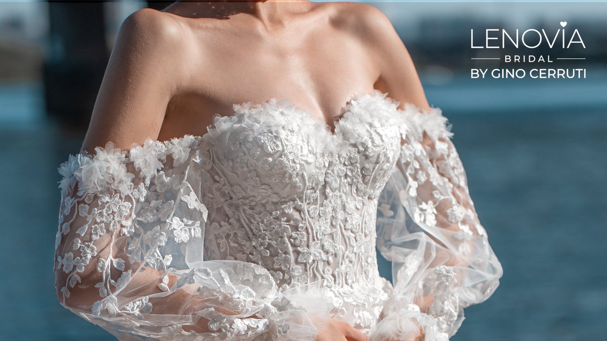 Details...🤍

ginocerruti.com/item/2246L

#weddingdress #bridal