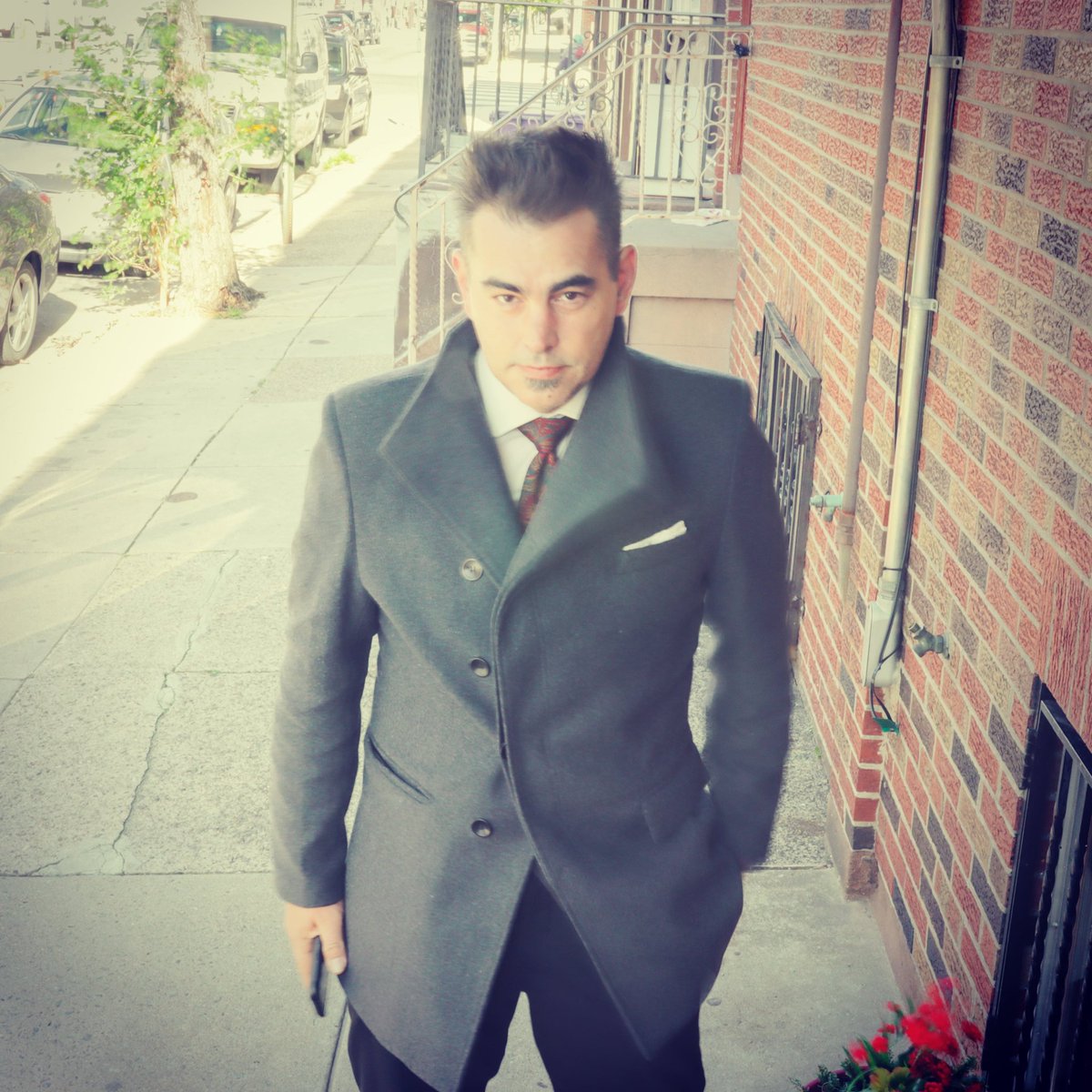 WorldOfJoeRiggs's tweet photo. New coat, and I am in LOVE this collar!  Airways had a thing for collars. God I love #Autumn.  
;)
#AutumnVibes #autumnmood #autumnaesthetic #FallAesthetic #fall #mensfashion #coat #mensstyle https://t.co/fTmCPqcGkS