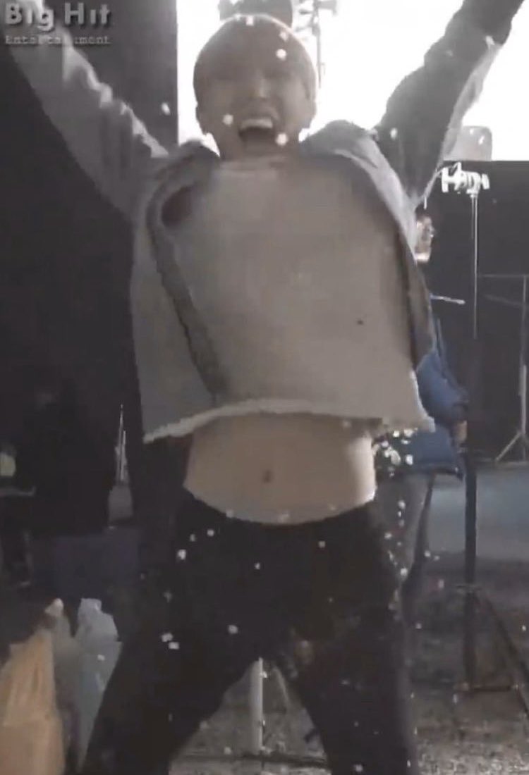 pls he's the cutest :(