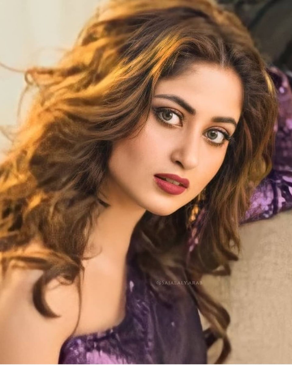 sadiano27365439's tweet photo. Drop Dead Gorgeous #SajalAly 💜❤️
#Okpakistan https://t.co/wHzbaJ9mkO