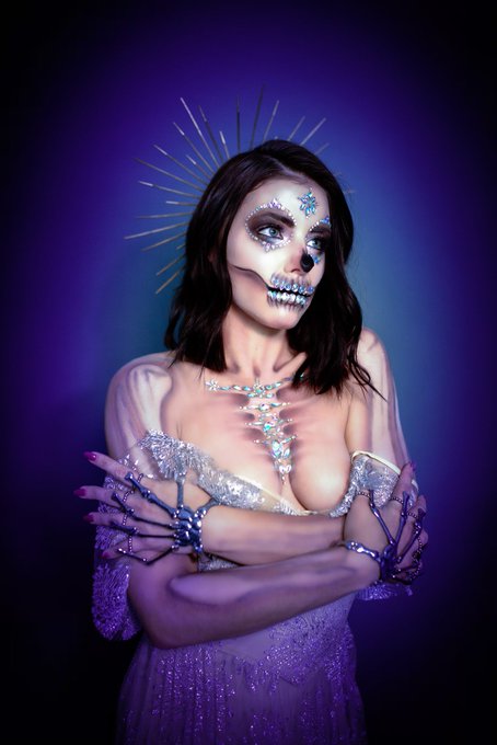 1 pic. Happy Day of the Dead. ? https://t.co/A0cgXcoOYv