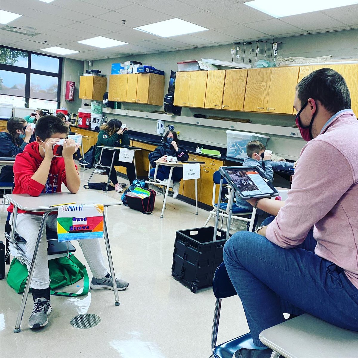 Though field trips can’t happen this year (thanks, ‘rona!), we can virtually travel to Ancient Rome thanks to our tech department setting us up with VR goggles! Great job leading today’s tour, @JessingEthan!  #wearemaumee #vreducation #worldhistory