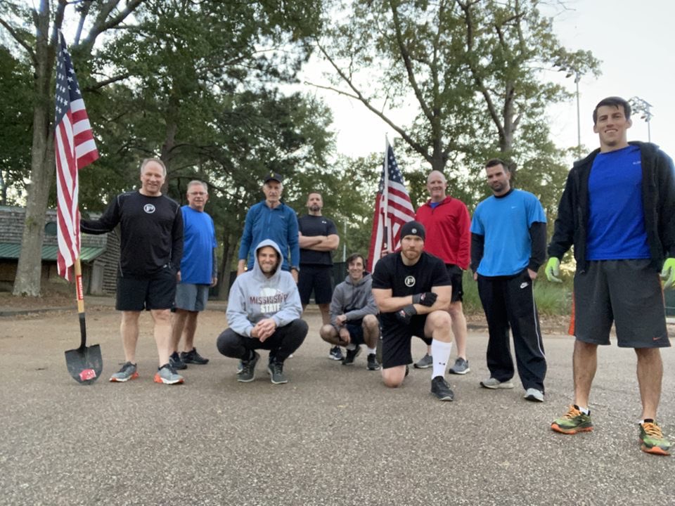 F3JacksonMS's tweet photo. 10 #WeekdayCrew PAX started the week right w a Webelo led beatdown at #CenterCourt (merkins, squats/monkey humpers, curls, dips, Mary and some mosey). CoT on thankfulness for God’s goodness to us through all things. I hope all have a great week. https://t.co/uoCnyRXGx0