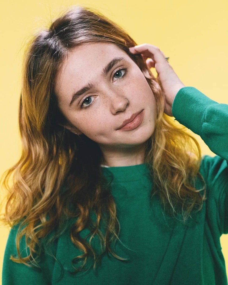 ✧ *•  @clairo’s different hairstyles;an appreciation thread • * ✧