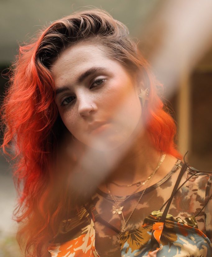 ✧ *•  @clairo’s different hairstyles;an appreciation thread • * ✧