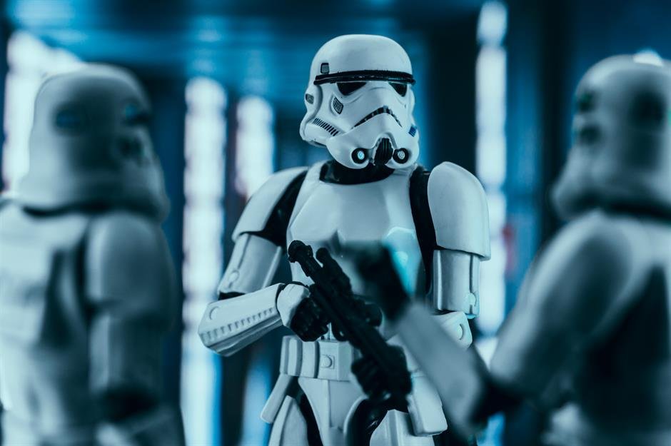 Star Wars vs Battlestar GalacticaWhen 20th Century Fox’s first Star Wars film proved an instant classic in 1977, Universal Studios struck back with its own sci-fi TV series, Battlestar Galactica. The move infuriated Fox, who promptly sued. It accused its rivals of borrowing so