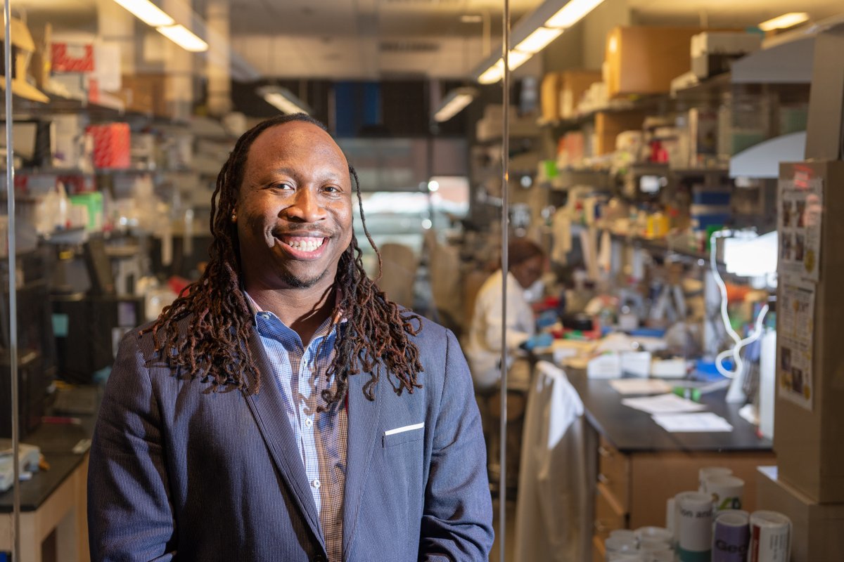 CoulterBME's tweet photo. Manu Platt's research team is preventing enzymes from behaving badly. #BMEFacultyRecruitment #FacesofBME #facultydiversity #facultyrecruitment #minoritiesinengineering #academicjobs
Want to be part of the BME team? Here's how: https://t.co/P6NX4kSfdR https://t.co/awrIOhZ0v0