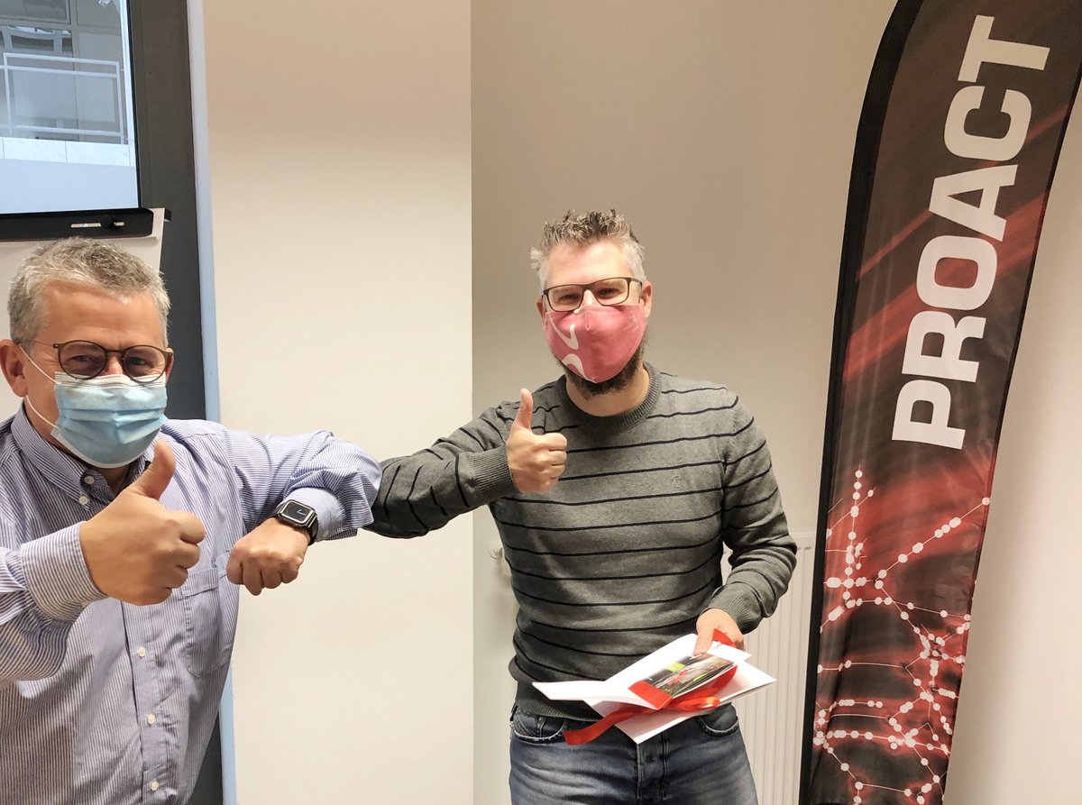Proact_de's tweet photo. Unser Michi ist seit gestern 10 Jahre bei uns 🎉 Das musste natürlich gefeiert werden 😀
Danke Michi für all die Energie und Zeit, mit der du uns als Unternehmen unterstützt. Wir sind froh, dass dich in unserem Team zu haben.
Nur das Beste wünscht dir dein #teamproact #oneteam https://t.co/fPGVVs2WRb