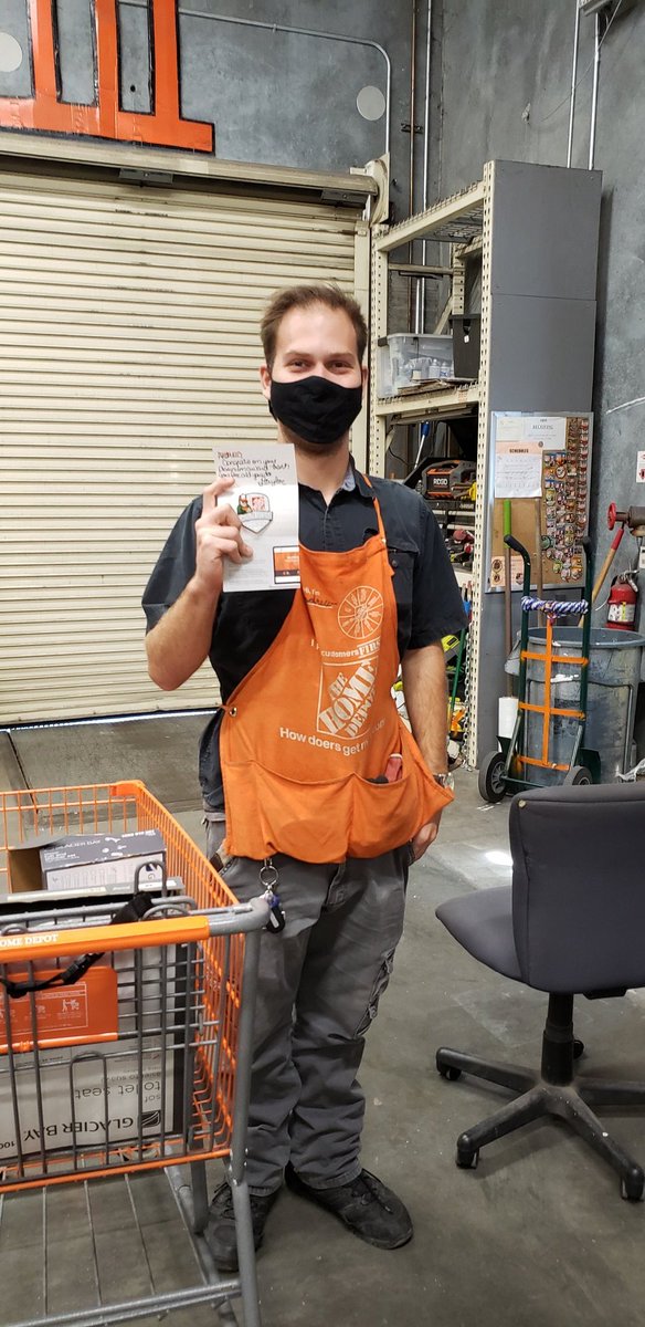 ZmurrayMurray's tweet photo. Congrats on your 1st Platinum Andrew! @jennifert1855 @sandis0217 @KeithMorris273 https://t.co/StrfxA67ez