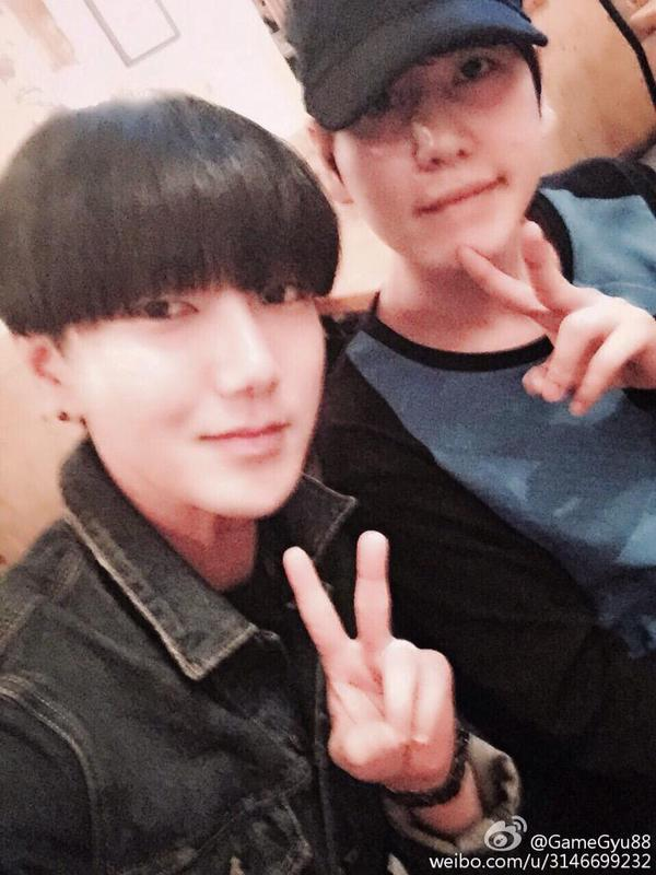 kyusung/yekyu selcas (+other sns pictures) but without kyuhyun's funny stare: a thread.