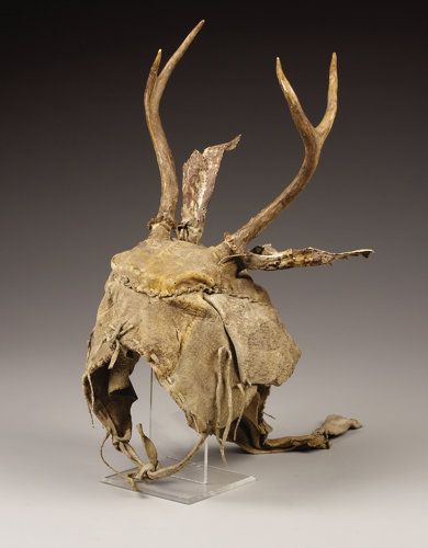 The clan mother is the highest official in the Iroquois polity.The symbol of power that a chief wore was crown-like & made of antlers. Female leaders have the power to remove his crown & fire him as a leader (literally de-horn him).