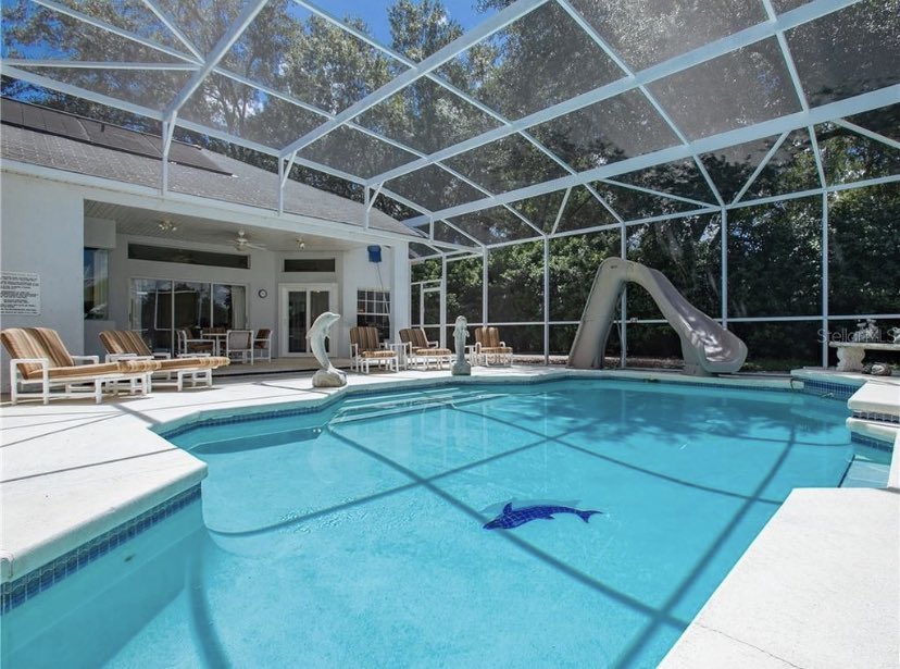 📸Pool with Dolphins 🐬🏊‍♂️ #realestatephotography #realestatephotographyflorida #poolphotos #poolphotography #listingphotos #kissimmeephotographer #kissimmeeflorida #kissimmeefl #realestatephotographer #realestatephotos #pooldesign #pooltime #poolday #poolsidevibes