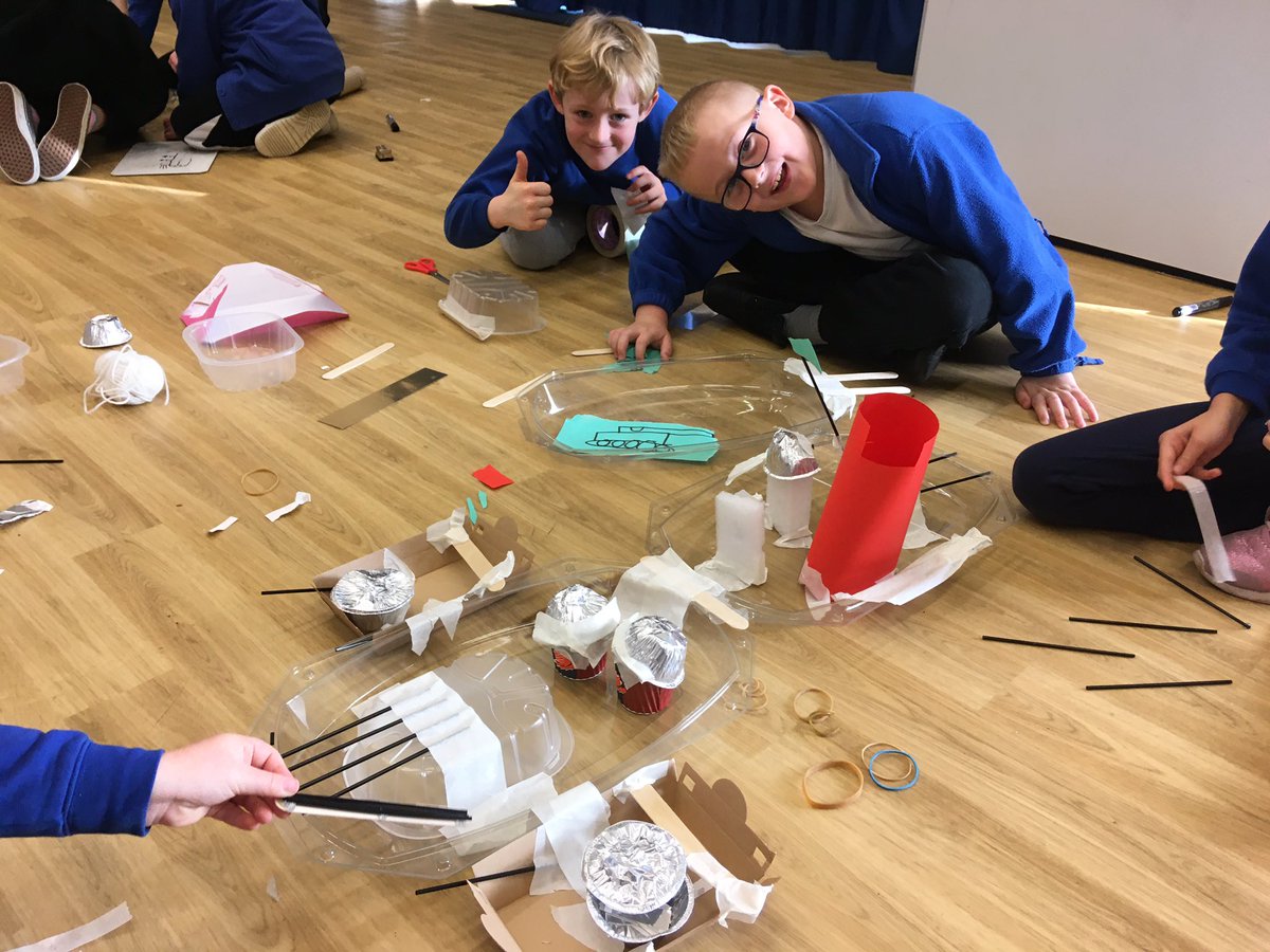 Y3WFA's tweet photo. Today’s WOW... Beginning our new Enquiry with some brilliant building of boats ⛵️⚓️ #beinganengineer #OceanMeetsSky https://t.co/C7K1xQ9kns