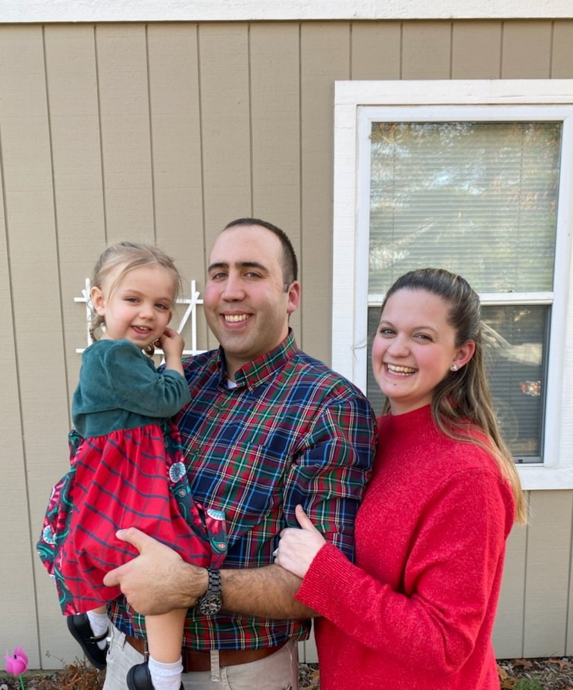 MConveryMath's tweet image. Today, I&apos;m thankful for my little family, my parents, brothers, and sister! I nominate @JAndersonBGCS and @angpoffBGCS - who are you thankful for? @bghsSABKeyC #bobcatsgive