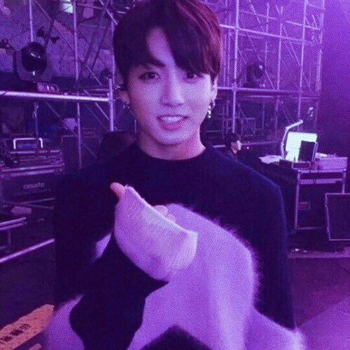 aaarmyarmy1's tweet image. 💜✨