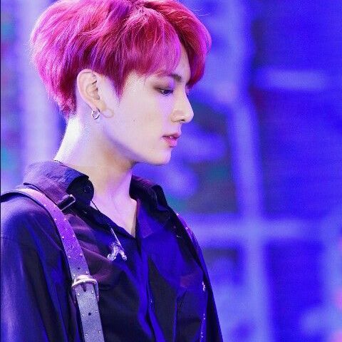 aaarmyarmy1's tweet image. 💜✨