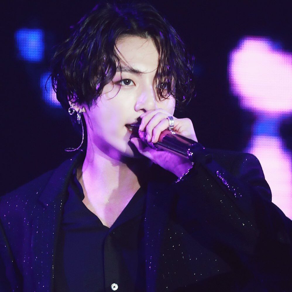 aaarmyarmy1's tweet image. 💜✨