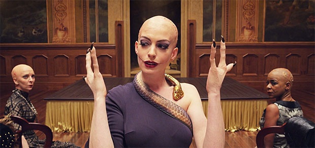 I’m sorry what... they ACTUALLY gave the witches Ectrodactyly in the new version?? I didn’t know that when I wrote the original thread. Great. Excellent. Thank you for that. 