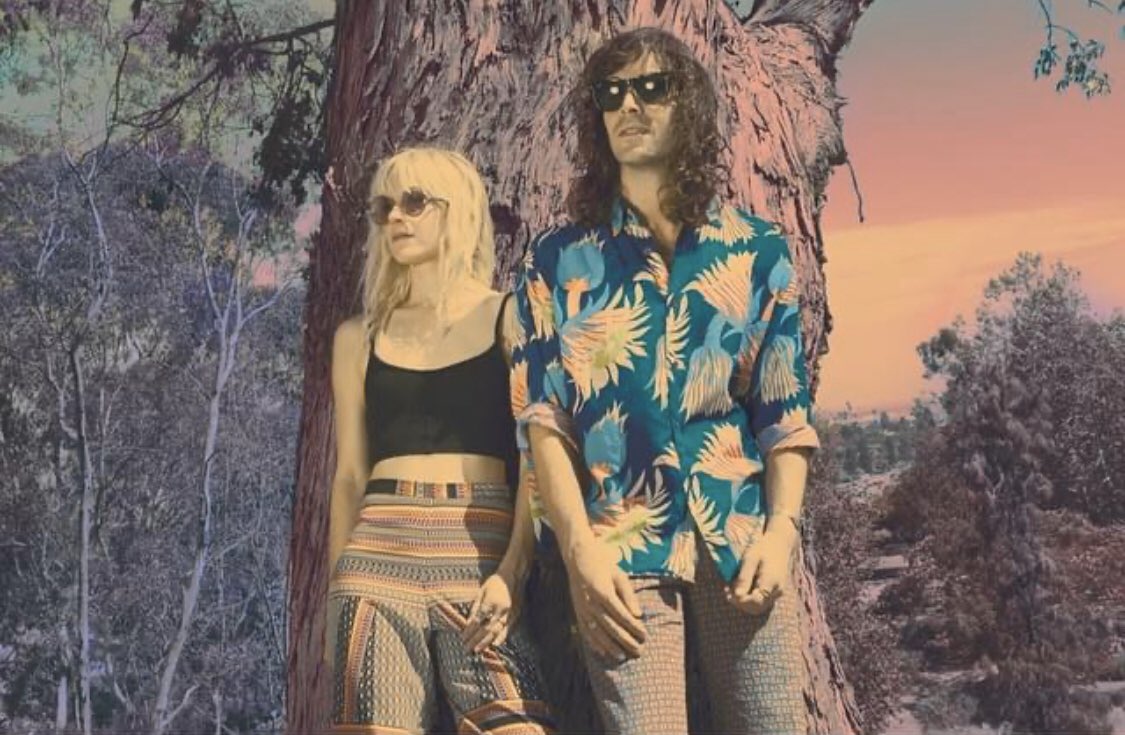 Track 6:
“Savage Circle”

“Sometimes we don’t know where we’re headed, but we know we have to leave where we are. ‘Savage Circle’ is about liberating yourself from negative cycles and forging a life that builds heaven on earth while we’re still alive.”

ffm.to/ybhedgeofthewo…