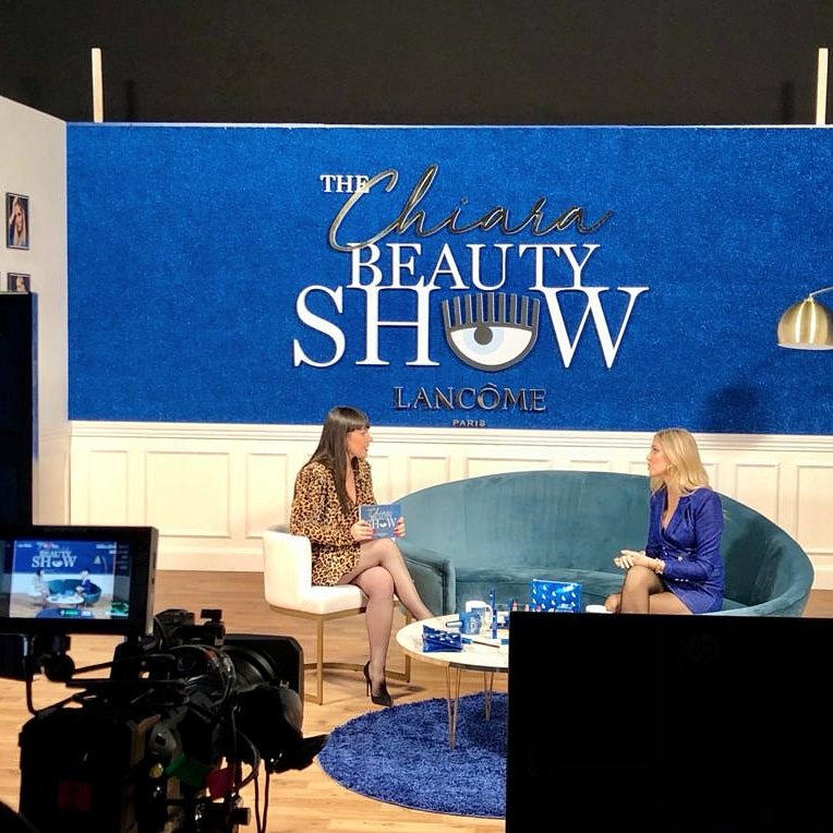 tlpitalia's tweet photo. Spettacolare live con #ChiaraFerragni! 🔝

#lancomexChiaraFerragni https://t.co/0z8WTlfxlL