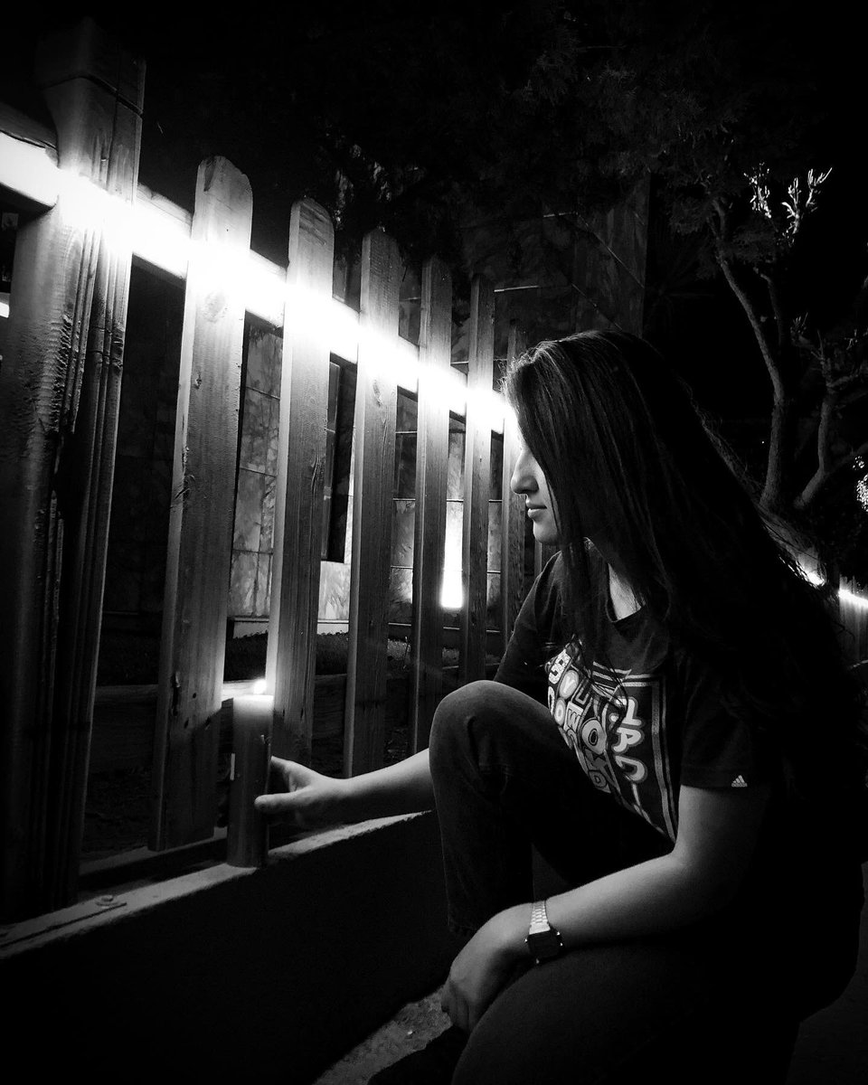 Sozan Fahmi π» (@FahmiSozan) on Twitter photo 2020-11-02 18:45:58 Iβm lighting this candle in remembrance of the 1984 #SikhGenocide. Thousands of innocent souls were brutally killed because of their identity. As a #Kurdish woman, i can say we share the same pain because we as well have always been subjected to genocides just for being Kurds.π― Iβm lighting this candle in remembrance of the 1984 #SikhGenocide. Thousands of innocent souls were brutally killed because of their identity. As a #Kurdish woman, i can say we share the same pain because we as well have always been subjected to genocides just for being Kurds.π―