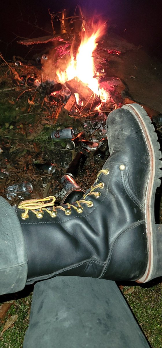 BootguyL's tweet photo. https://t.co/taUbvjDhgf #bootedgay #bootedguy #meninboots #guyinboots #bootedman #bootedbarista #gaycountryboy #lgbt #gay #beardedgay #beardedbarista #beardedmen #scruffygay #scruffyhomo #scruff #scruffyguy #bootguy #countrygay #bootedmen #bootmen #lgbtq #loggerboots #loggerboot https://t.co/Fm6p1YHBND